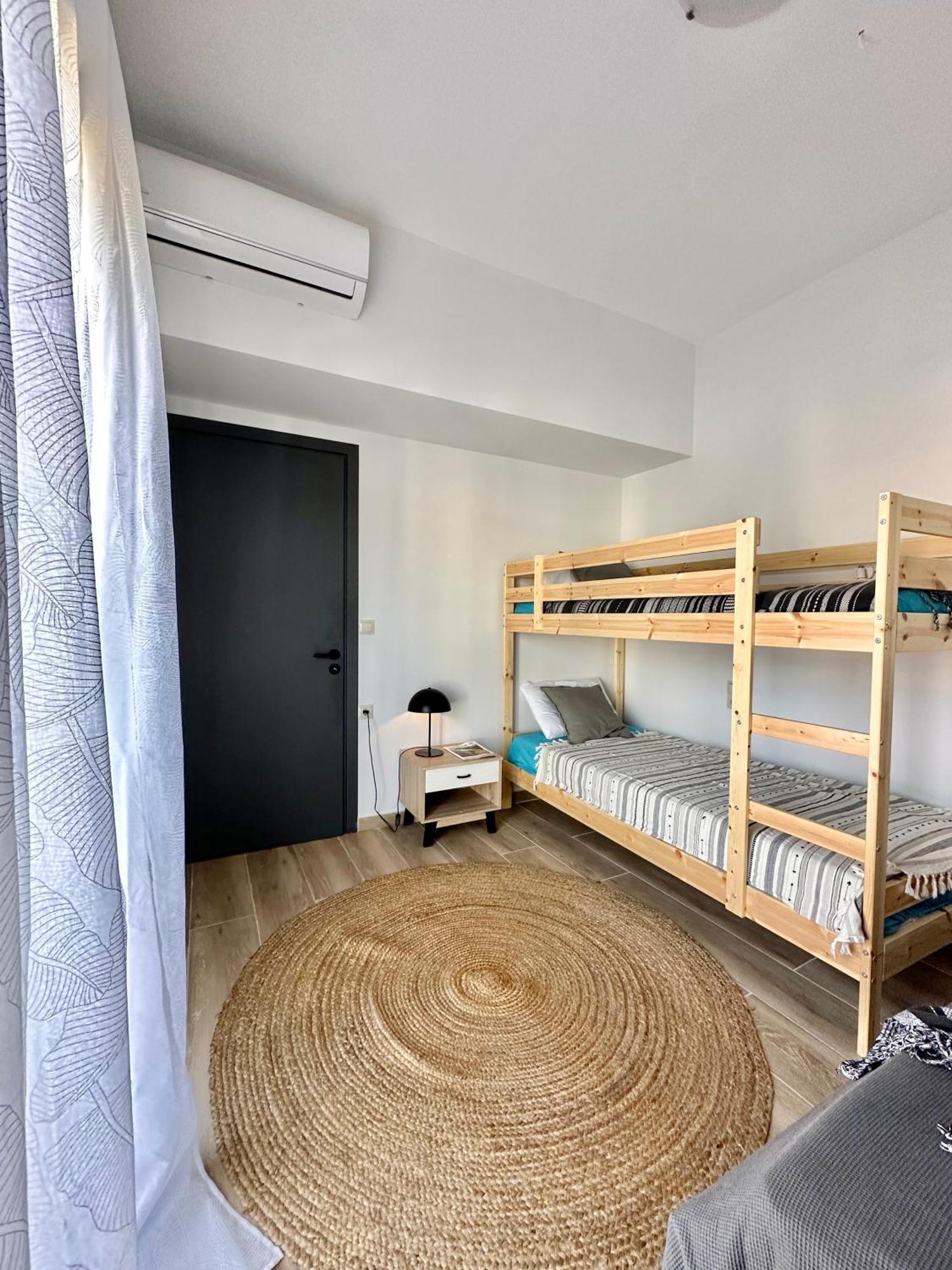 Exquisite 4-Bedroom Prestige Apartment Rhodes City Exteriér fotografie
