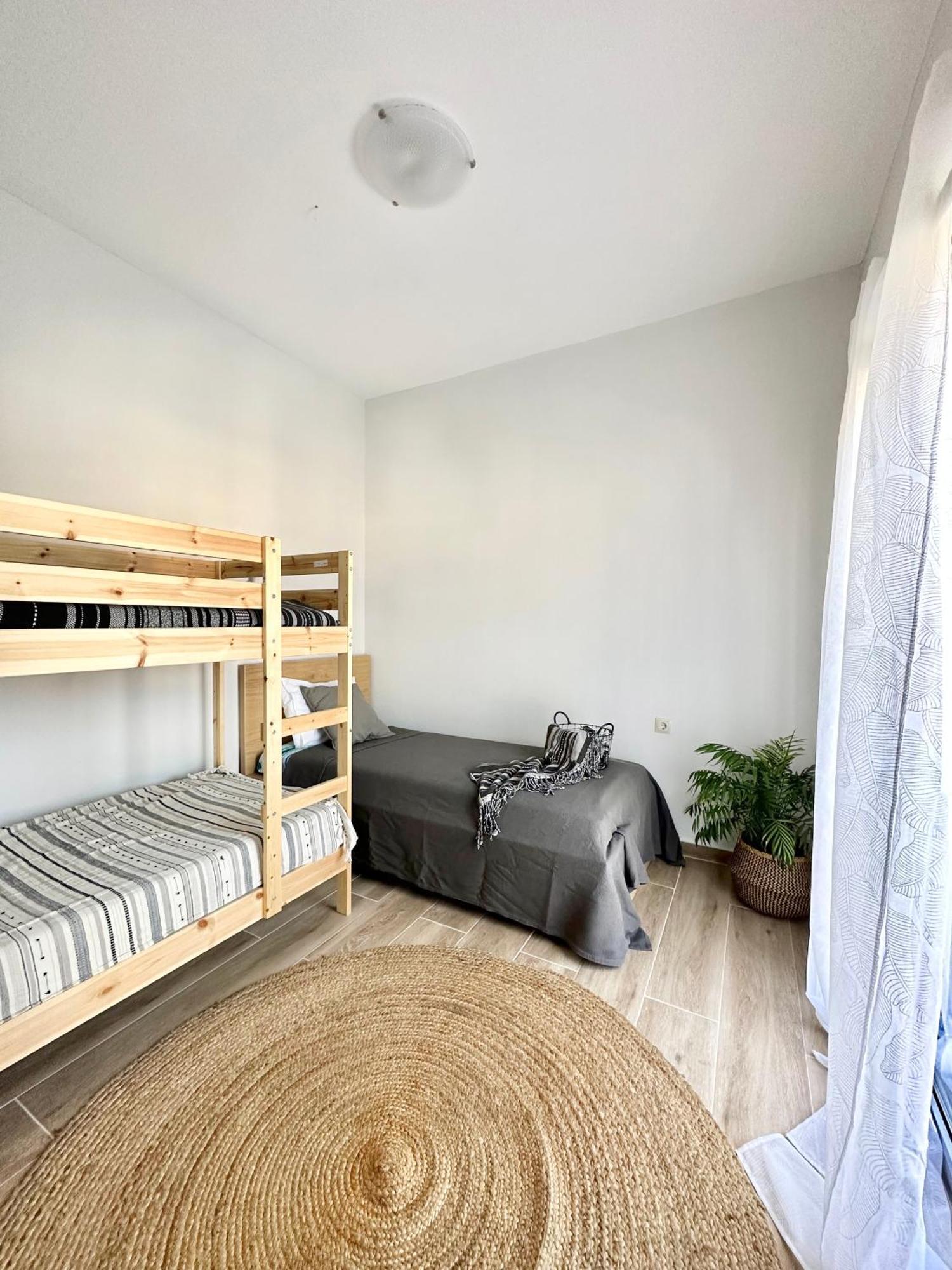 Exquisite 4-Bedroom Prestige Apartment Rhodes City Exteriér fotografie